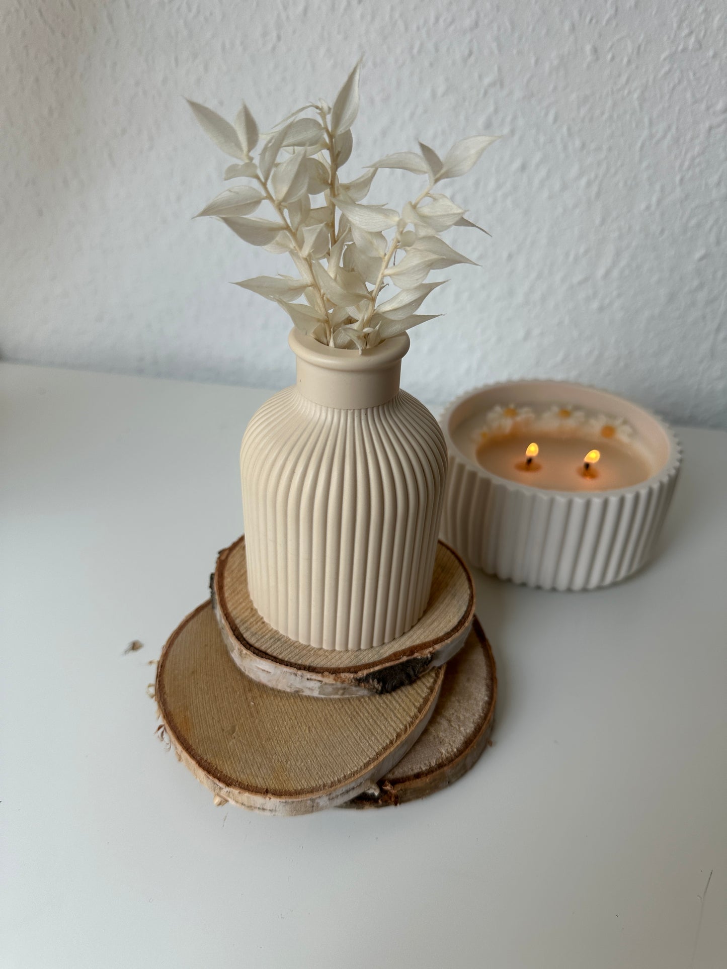 Vase geriffelt