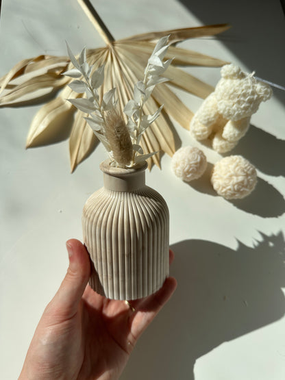 Vase geriffelt